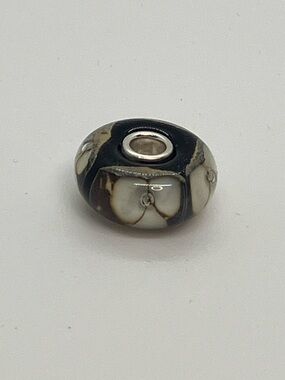 Trollbeads 925 LAA Stone Flower Murano Glass Charm Bead Retired